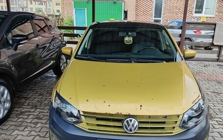 Volkswagen Polo VI (EU Market), 2016 год, 250 000 рублей, 1 фотография