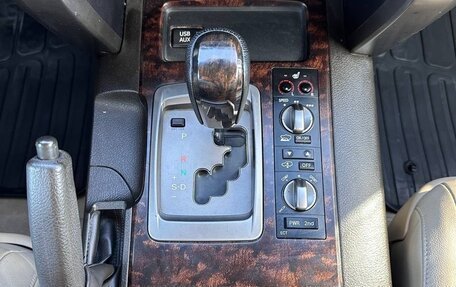 Toyota Land Cruiser 200, 2010 год, 3 490 000 рублей, 4 фотография