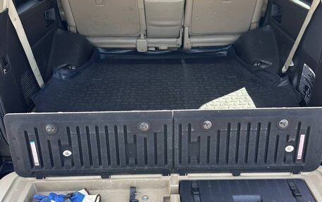 Toyota Land Cruiser 200, 2010 год, 3 490 000 рублей, 11 фотография