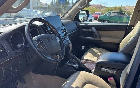 Toyota Land Cruiser 200, 2010 год, 3 490 000 рублей, 12 фотография