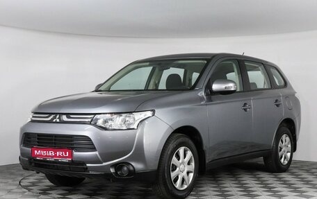Mitsubishi Outlander III рестайлинг 3, 2013 год, 1 630 000 рублей, 1 фотография