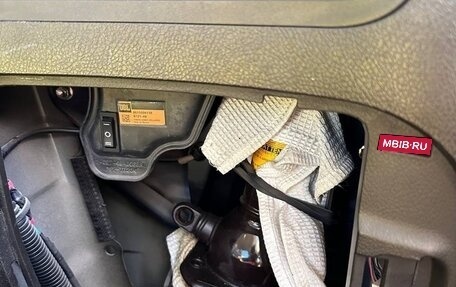 Toyota Land Cruiser 200, 2010 год, 3 490 000 рублей, 17 фотография