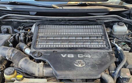 Toyota Land Cruiser 200, 2010 год, 3 490 000 рублей, 26 фотография