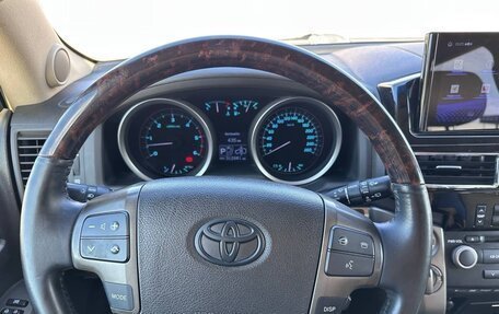 Toyota Land Cruiser 200, 2010 год, 3 490 000 рублей, 29 фотография