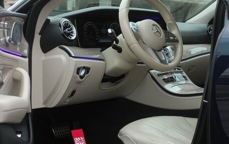 Mercedes-Benz CLS, 2018 год, 3 800 000 рублей, 10 фотография