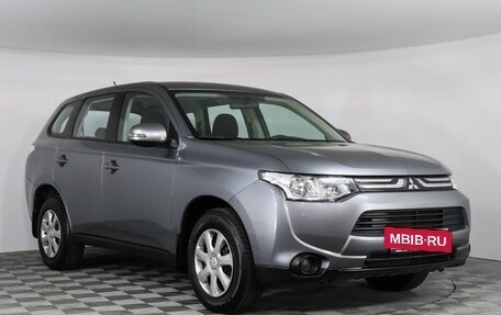 Mitsubishi Outlander III рестайлинг 3, 2013 год, 1 630 000 рублей, 3 фотография