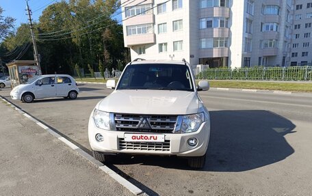 Mitsubishi Pajero IV, 2014 год, 1 700 000 рублей, 1 фотография
