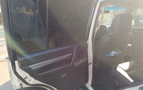 Mitsubishi Pajero IV, 2014 год, 1 700 000 рублей, 11 фотография