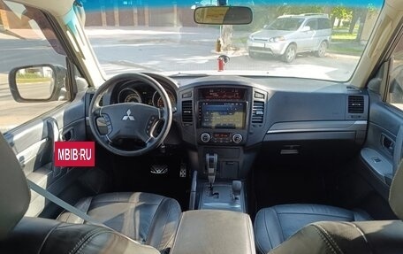 Mitsubishi Pajero IV, 2014 год, 1 700 000 рублей, 22 фотография