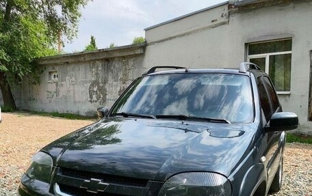 Chevrolet Niva I рестайлинг, 2017 год, 830 000 рублей, 9 фотография