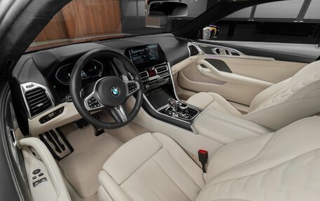 BMW 8 серия, 2021 год, 7 900 000 рублей, 14 фотография