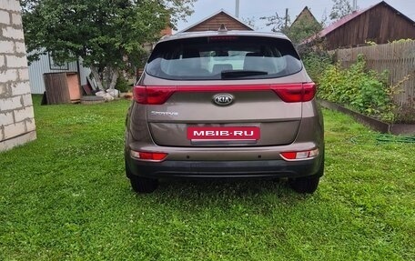 KIA Sportage IV рестайлинг, 2018 год, 1 800 000 рублей, 6 фотография