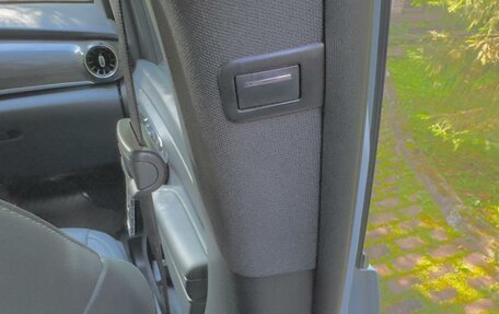 Mercedes-Benz V-Класс, 2019 год, 6 100 000 рублей, 15 фотография