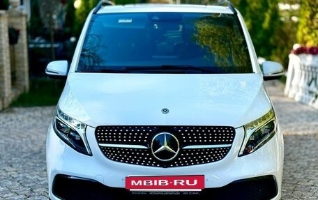 Mercedes-Benz V-Класс, 2019 год, 6 100 000 рублей, 13 фотография