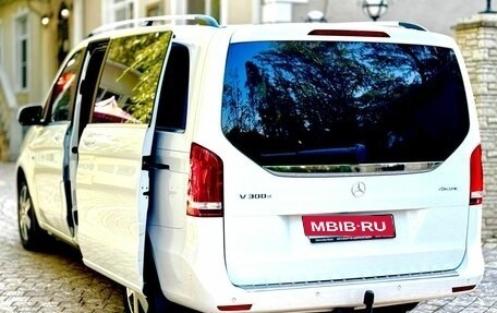Mercedes-Benz V-Класс, 2019 год, 6 100 000 рублей, 11 фотография
