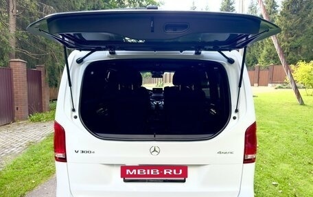 Mercedes-Benz V-Класс, 2019 год, 6 100 000 рублей, 23 фотография