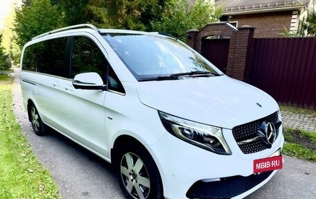 Mercedes-Benz V-Класс, 2019 год, 6 100 000 рублей, 20 фотография