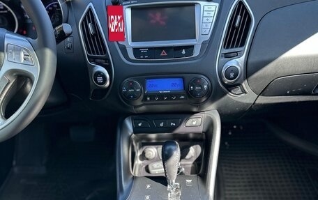 Hyundai ix35 I рестайлинг, 2011 год, 1 399 000 рублей, 21 фотография