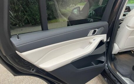 BMW X7, 2020 год, 7 900 000 рублей, 22 фотография