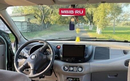 Nissan Tino, 2001 год, 280 000 рублей, 7 фотография