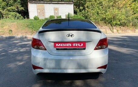 Hyundai Solaris II рестайлинг, 2015 год, 750 000 рублей, 6 фотография