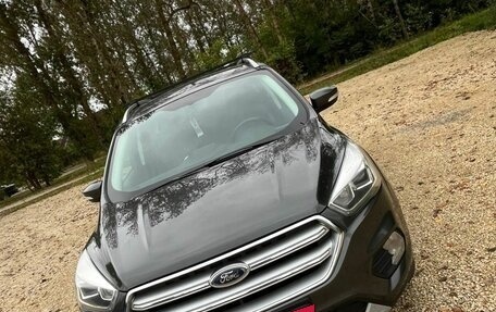 Ford Kuga III, 2018 год, 1 700 000 рублей, 1 фотография