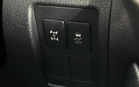 Toyota Land Cruiser 200, 2011 год, 3 525 000 рублей, 24 фотография