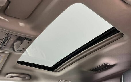 Toyota Land Cruiser 200, 2011 год, 3 525 000 рублей, 35 фотография