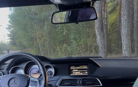 Mercedes-Benz C-Класс, 2011 год, 1 700 000 рублей, 26 фотография