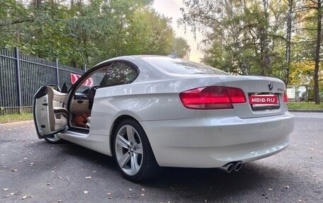 BMW 3 серия, 2008 год, 1 850 000 рублей, 28 фотография