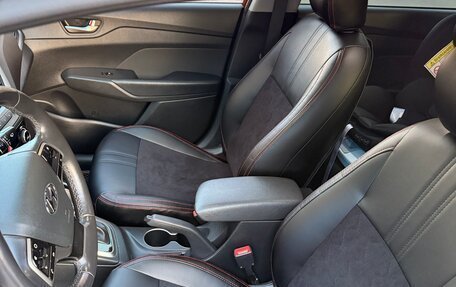 Hyundai Solaris II рестайлинг, 2017 год, 1 400 000 рублей, 8 фотография