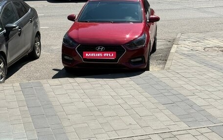 Hyundai Solaris II рестайлинг, 2017 год, 1 400 000 рублей, 11 фотография