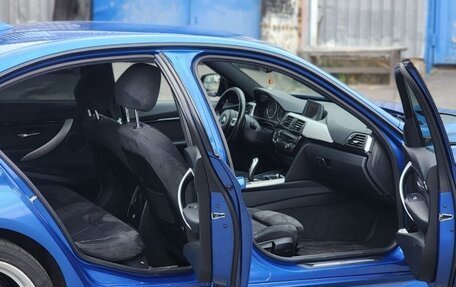 BMW 3 серия, 2016 год, 2 200 000 рублей, 13 фотография