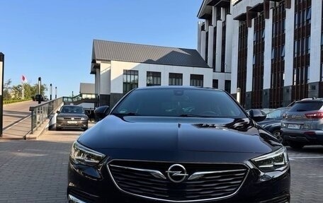 Opel Insignia II рестайлинг, 2017 год, 2 200 000 рублей, 1 фотография