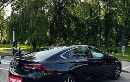 Opel Insignia II рестайлинг, 2017 год, 2 200 000 рублей, 2 фотография