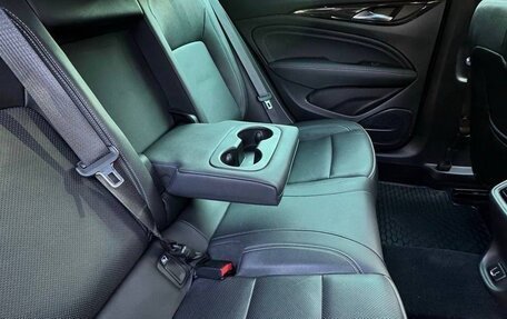 Opel Insignia II рестайлинг, 2017 год, 2 200 000 рублей, 14 фотография