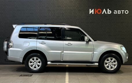 Mitsubishi Pajero IV, 2011 год, 2 115 000 рублей, 4 фотография