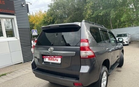 Toyota Land Cruiser Prado 150 рестайлинг 2, 2015 год, 3 800 000 рублей, 9 фотография