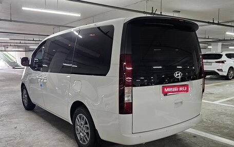 Hyundai Staria, 2025 год, 4 630 000 рублей, 6 фотография