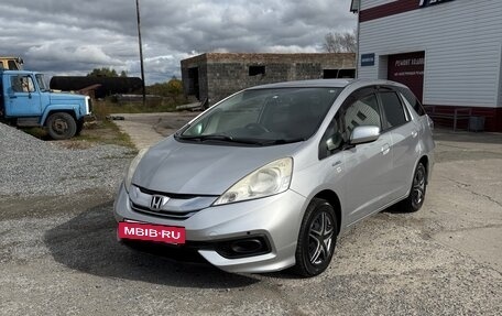 Honda Fit Shuttle I рестайлинг, 2014 год, 980 000 рублей, 3 фотография