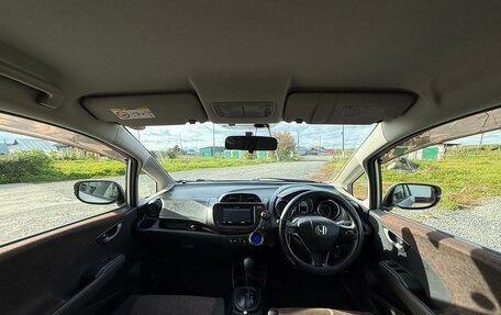 Honda Fit Shuttle I рестайлинг, 2014 год, 980 000 рублей, 13 фотография