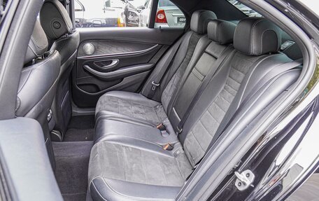 Mercedes-Benz E-Класс, 2020 год, 3 675 000 рублей, 9 фотография