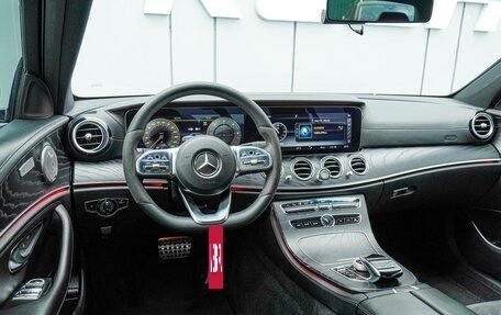 Mercedes-Benz E-Класс, 2020 год, 3 675 000 рублей, 6 фотография