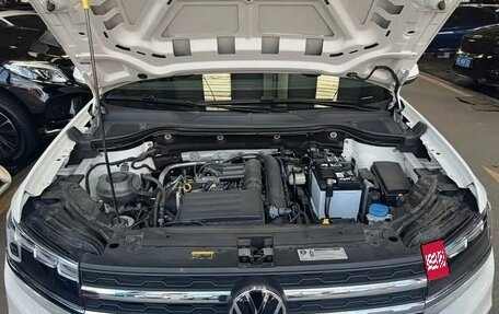 Volkswagen Tharu, 2022 год, 1 980 000 рублей, 8 фотография