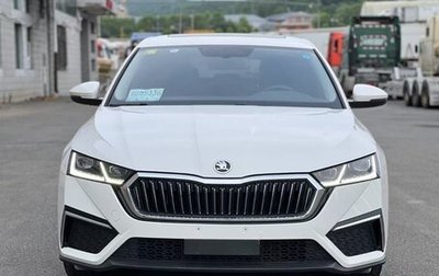 Skoda Octavia IV, 2022 год, 2 100 000 рублей, 1 фотография