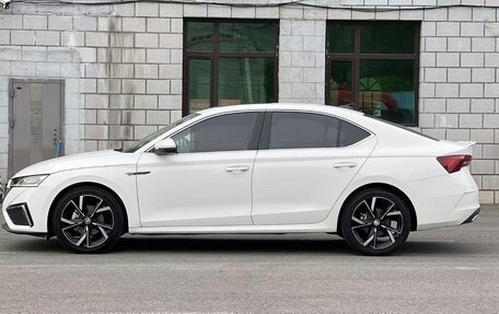 Skoda Octavia IV, 2022 год, 2 100 000 рублей, 4 фотография