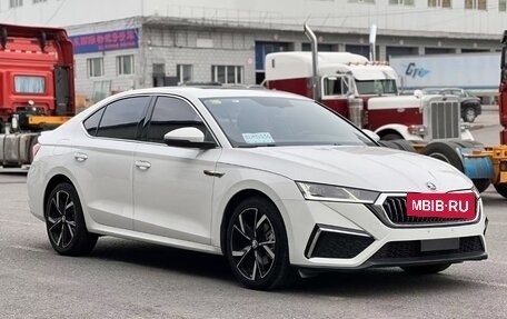 Skoda Octavia IV, 2022 год, 2 100 000 рублей, 3 фотография