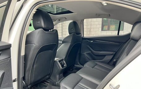 Skoda Octavia IV, 2022 год, 2 100 000 рублей, 11 фотография