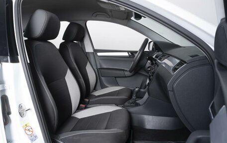 Skoda Rapid I, 2018 год, 1 344 000 рублей, 8 фотография