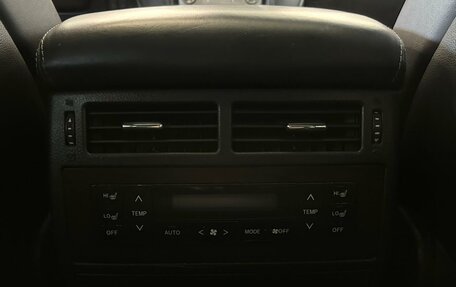 Toyota Land Cruiser 200, 2018 год, 6 899 900 рублей, 18 фотография